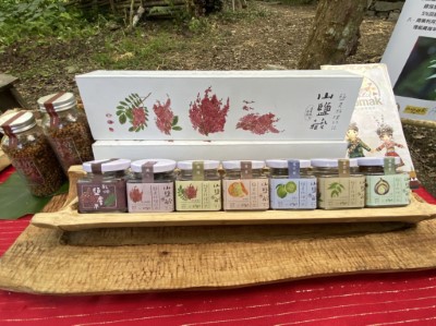 羅氏鹽膚木booso 商品-山鹽藏